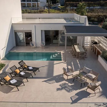 Amphimatrion Luxury Residence Kalyves Room photo