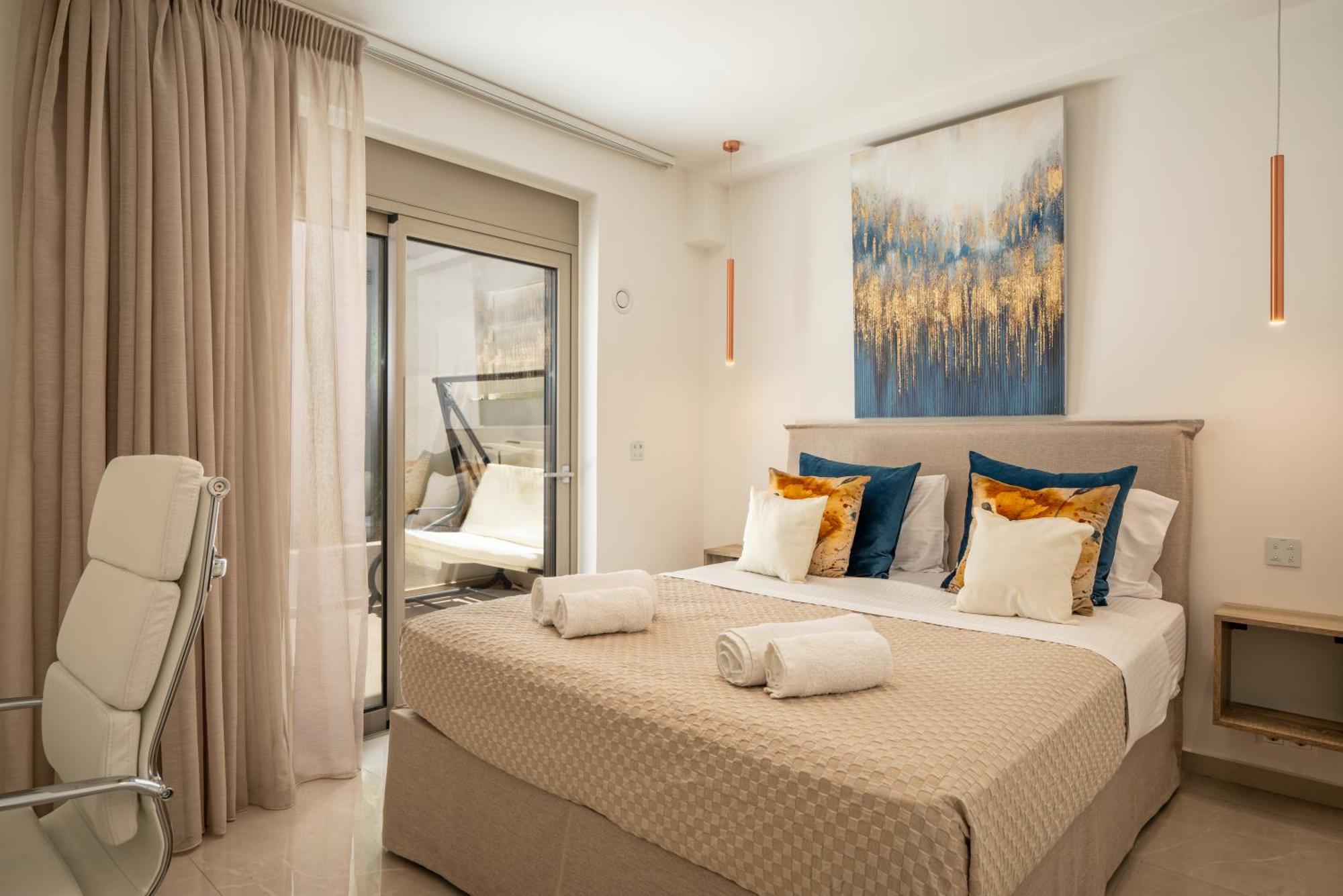 Apartment Amphimatrion Luxury