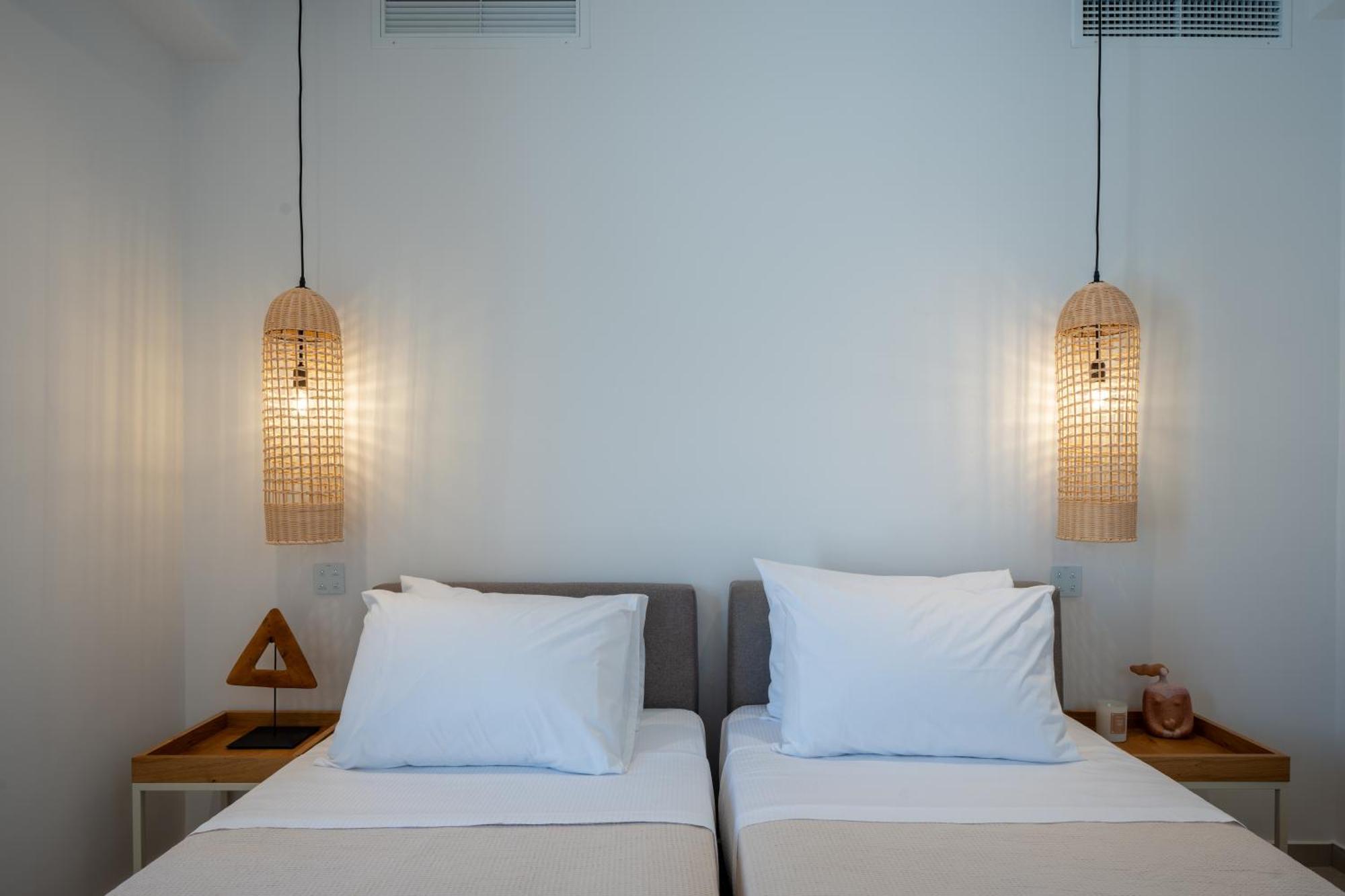 Amphimatrion Luxury Apartment