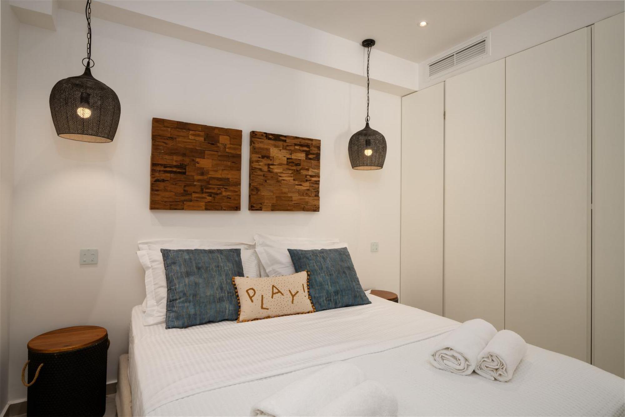 Amphimatrion Luxury Apartment *